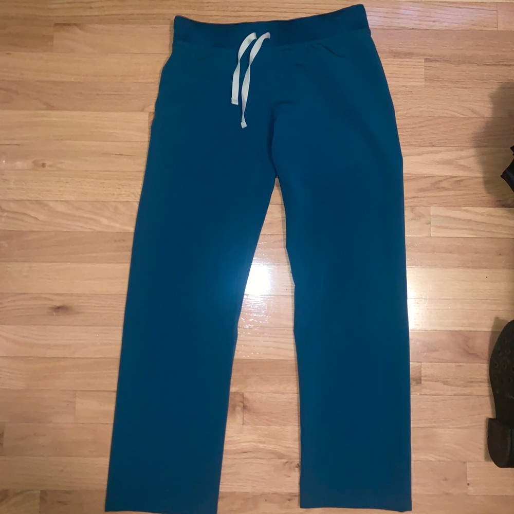 Figs Livingston straight pant -Caribbean Blue